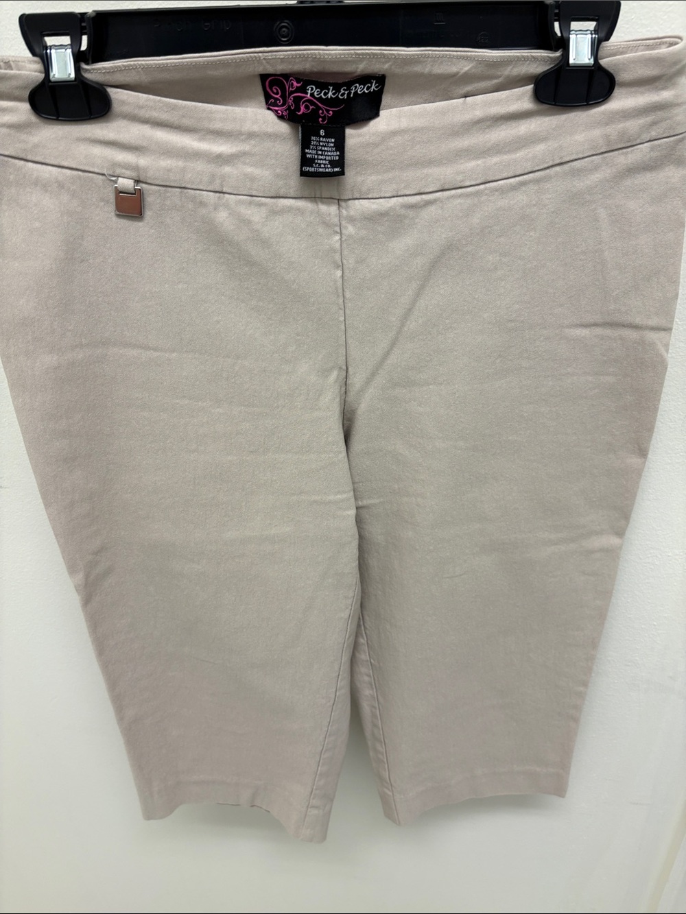 Peck & Peck Beige Stretch Bermuda Shorts